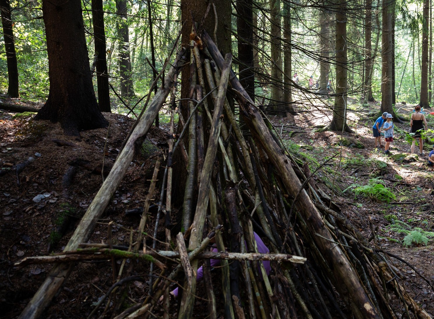 Lahden koululaiset luontoon ympäristökasvatuksen myötä