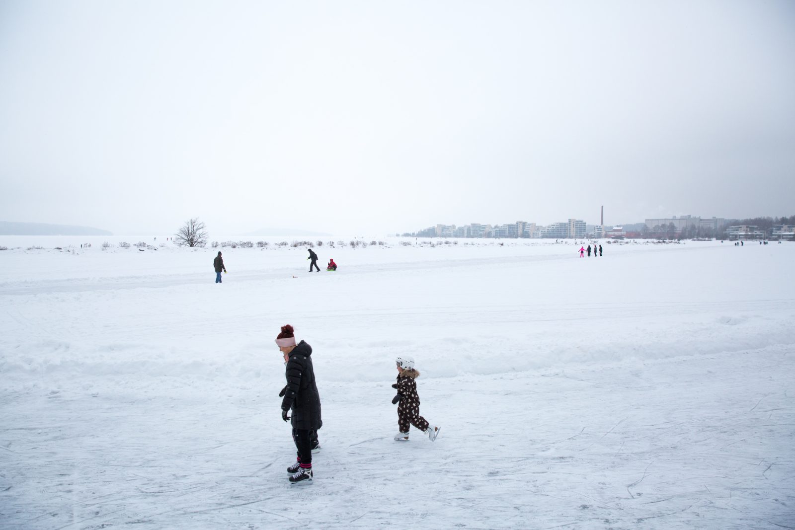Vesijärven jääreitti avataan viikonlopuksi luistelijoille
