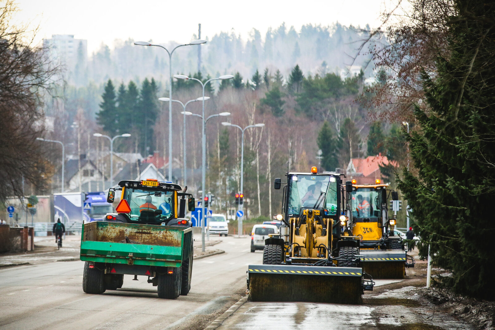 Lahden keskustan katujen keväisiivous käynnistyy